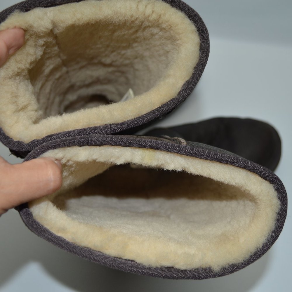 UGG Classic Tall Bomber Brown Leather Fur Lined - Picture 12 of 13